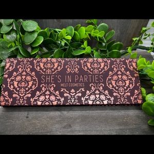 Melt Cosmetics She’s in Parties